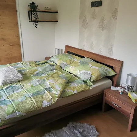 Homew4 - Tiny * Hoheneich