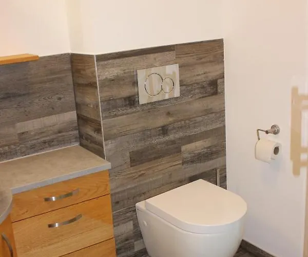 Homew4 - Tiny Apartament Hoheneich